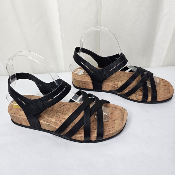 B.O.C Comfort Black Strappy Sandals Cork Footbed Size 8 - Picture 2 of 9